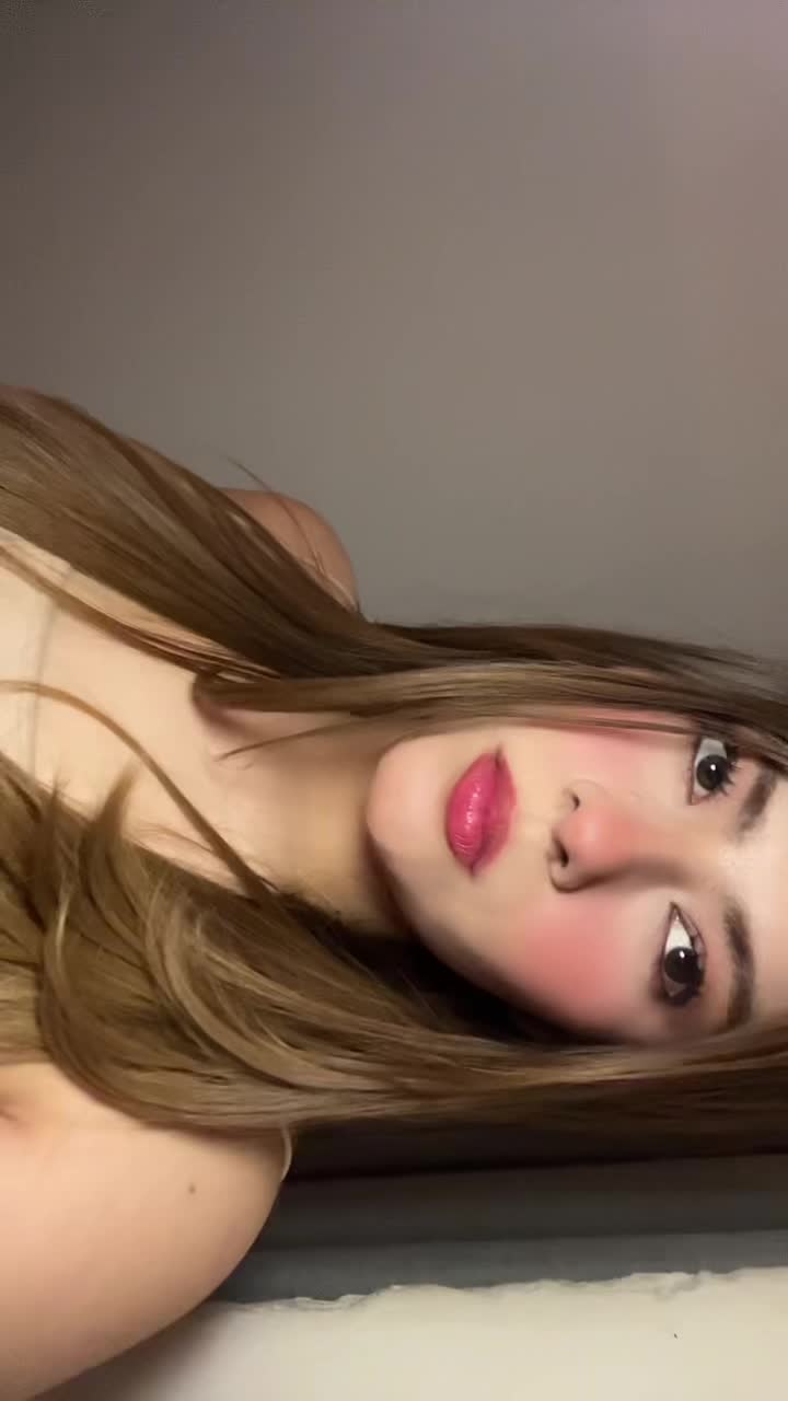 @aislinnmore