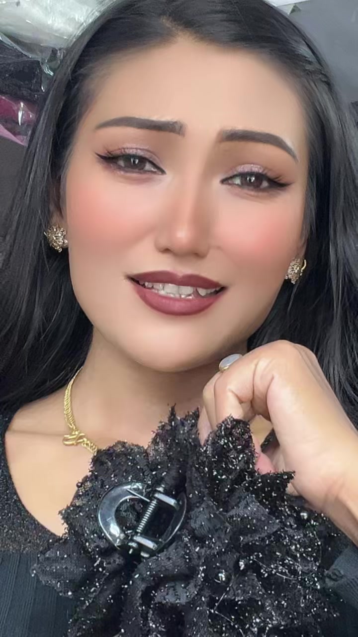 @Amrita...Shrestha...ЁЯЦд