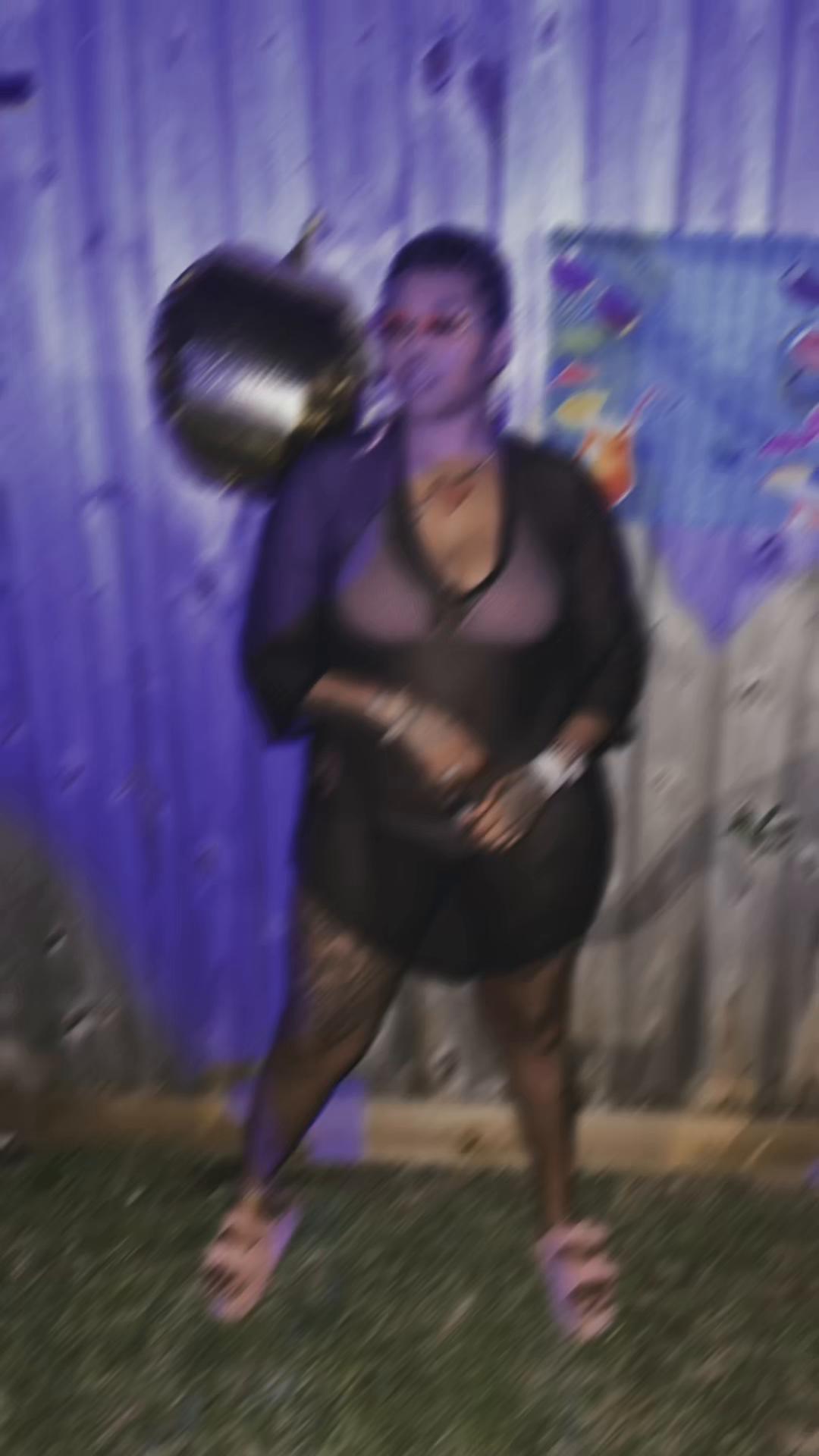 @Cindylou__