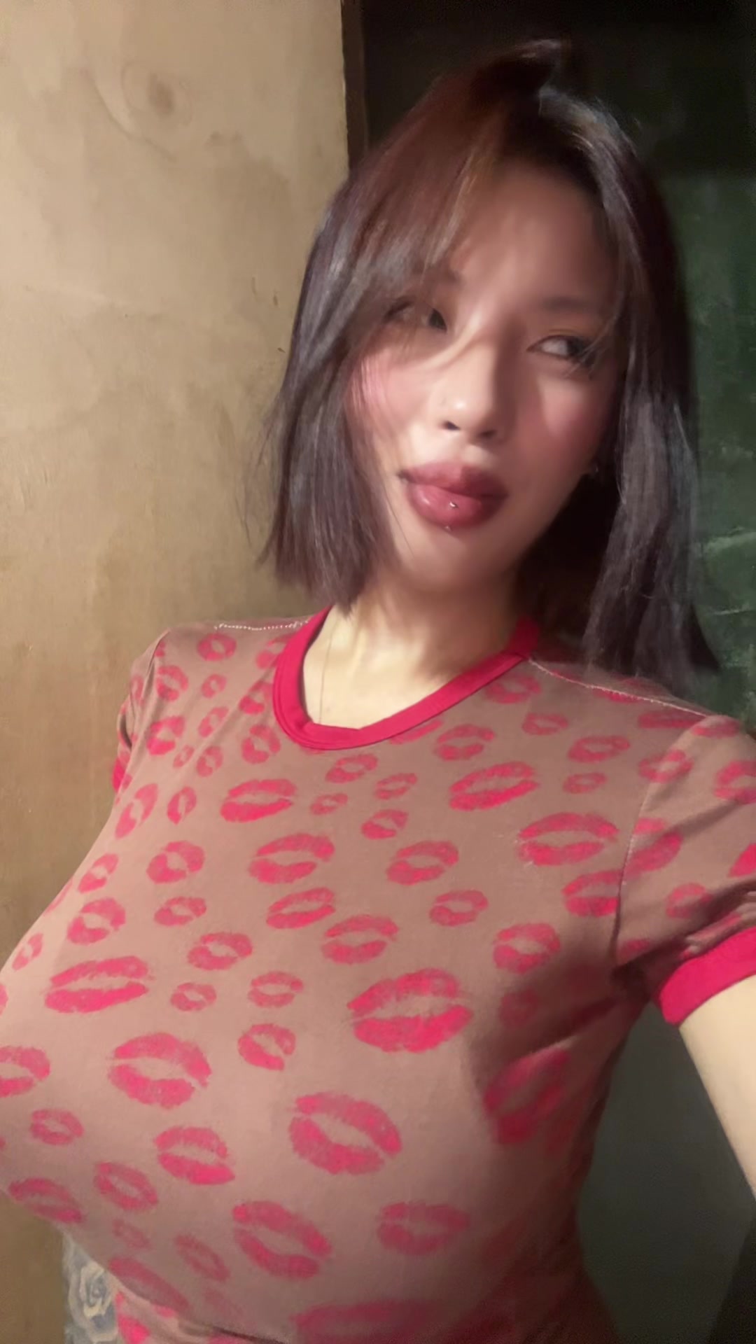 @trishawaskin