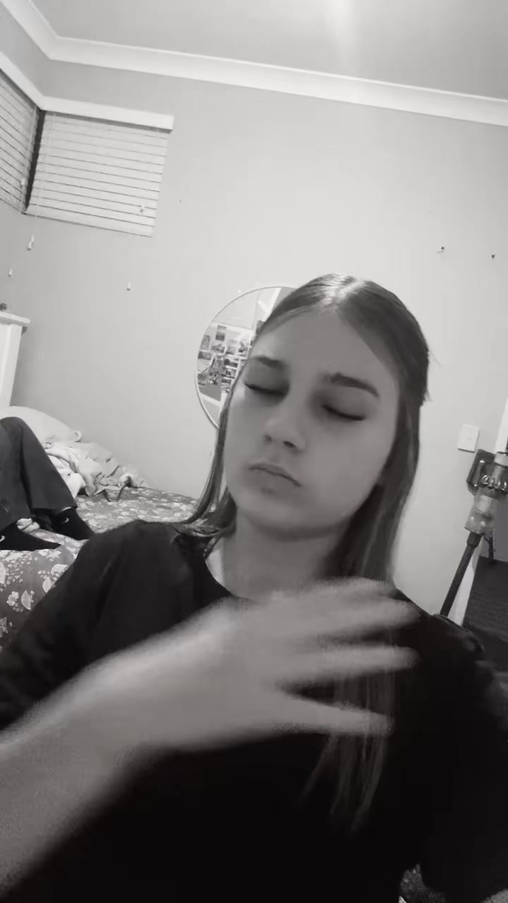 @𝓒𝓻𝔂𝓼𝓽𝓪𝓵