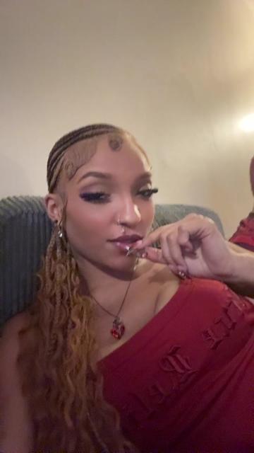 @Askabout Gigi