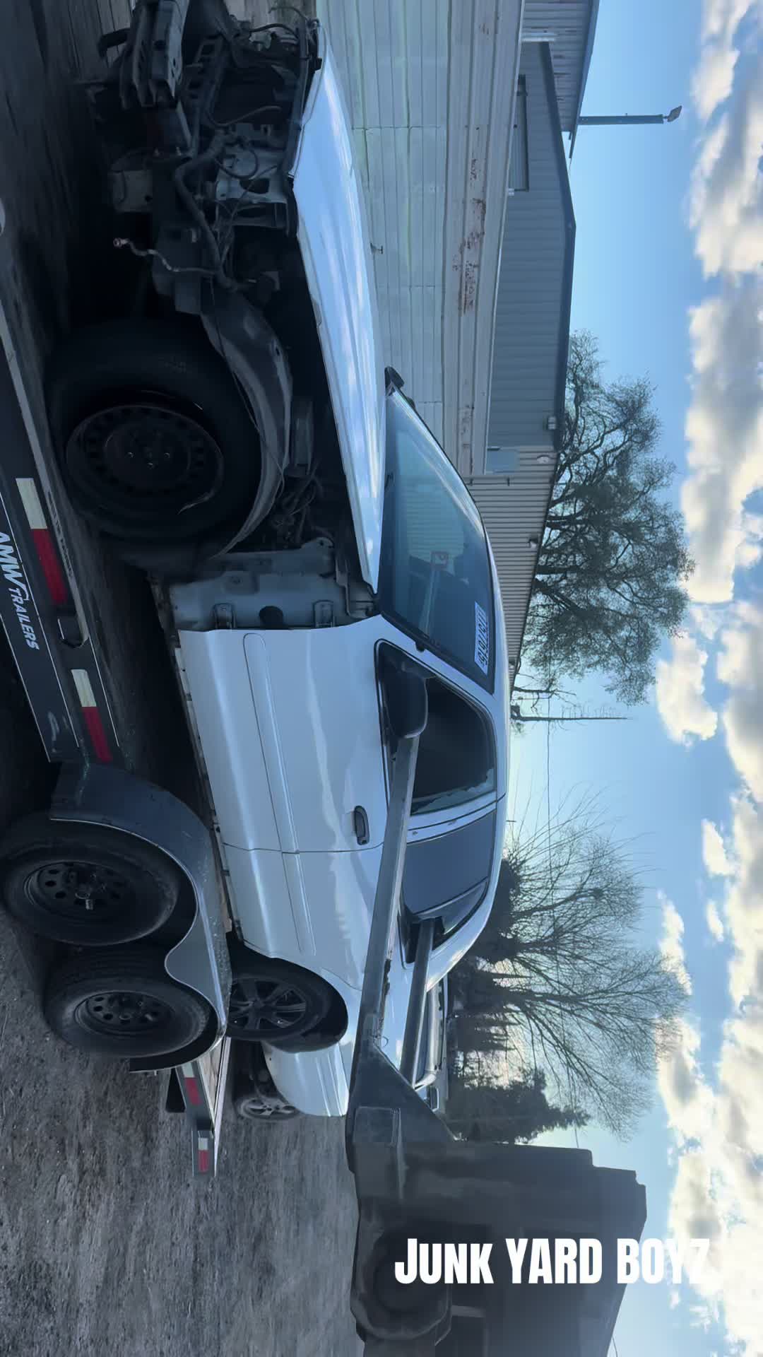 @junkyard_jose