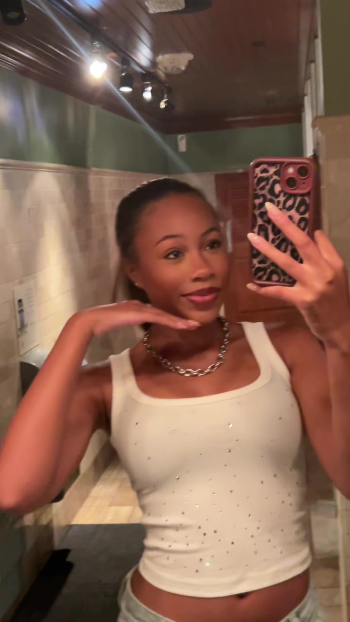 @brooklin_.rose