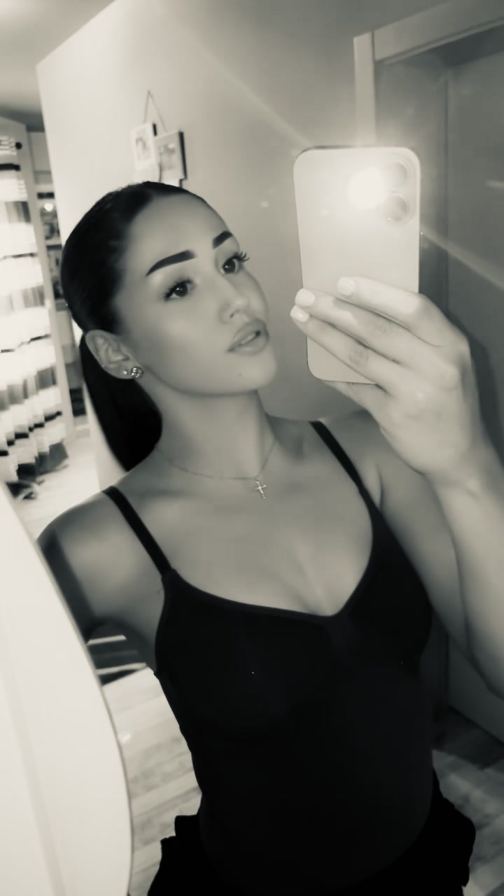 @💋
