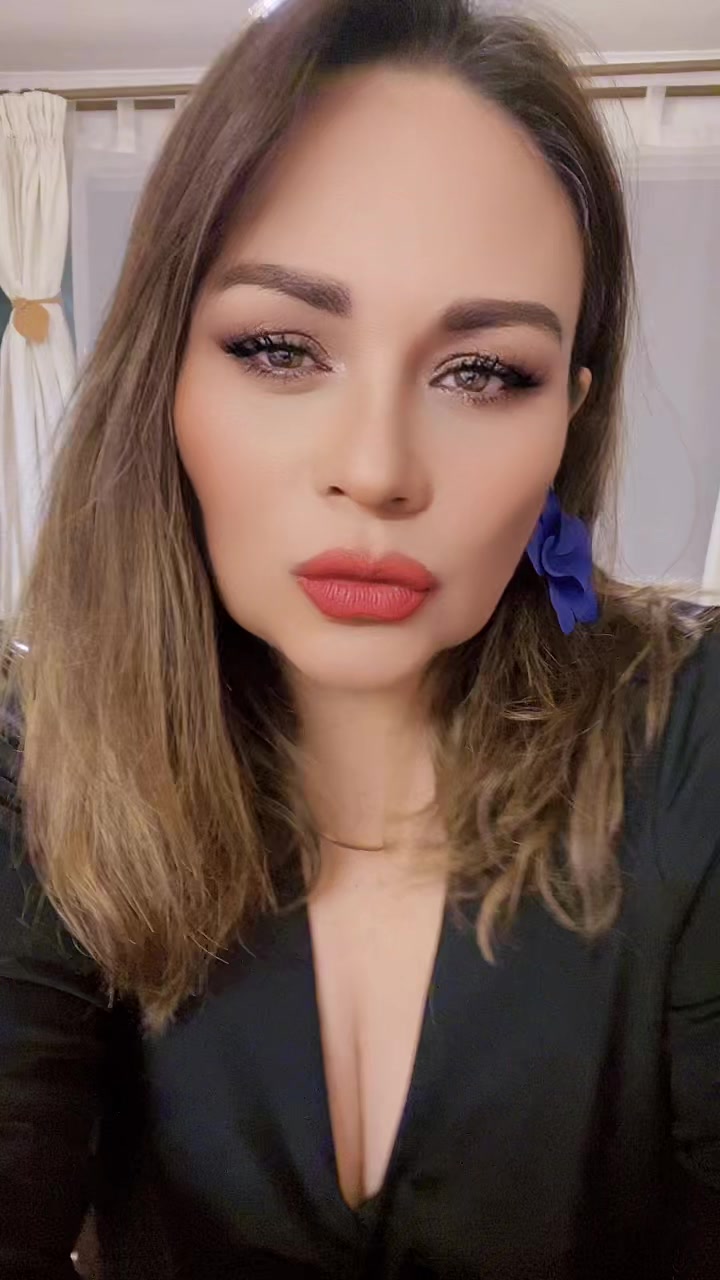@Ana