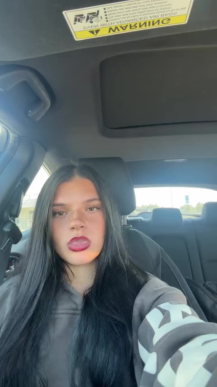 @Molly 💜💕