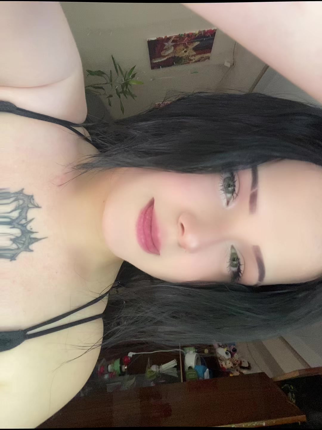 @Маленька