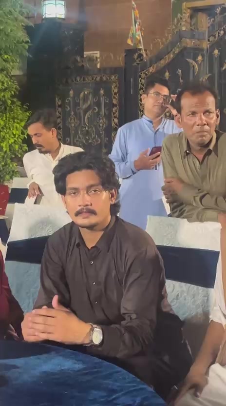 @Listen Zeeshan 🎙️