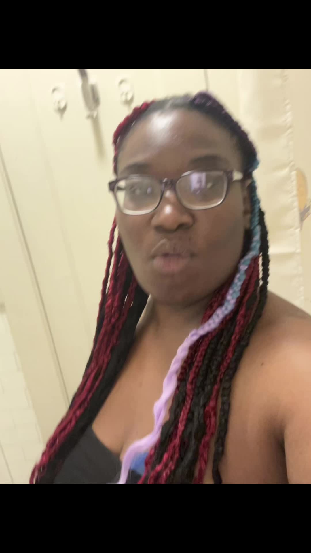 @poohRocaRoni23