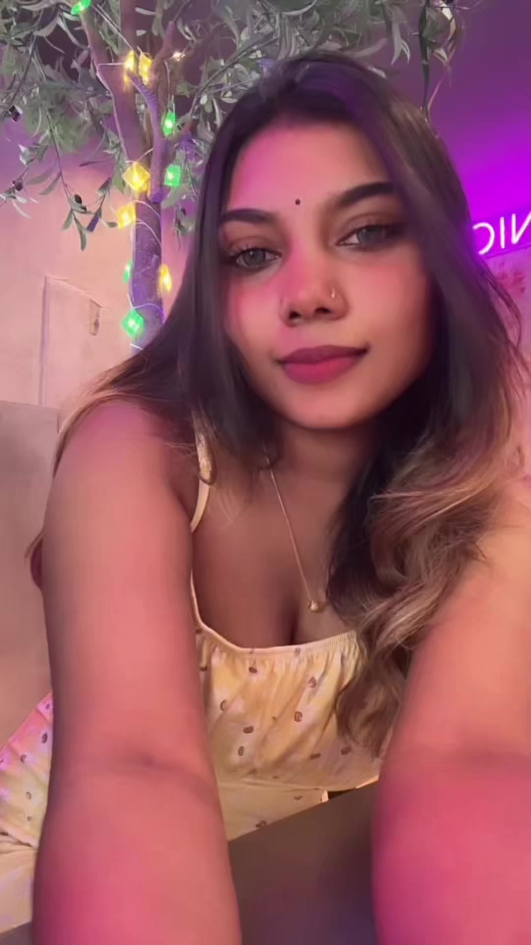 @Aishuu🖤👀