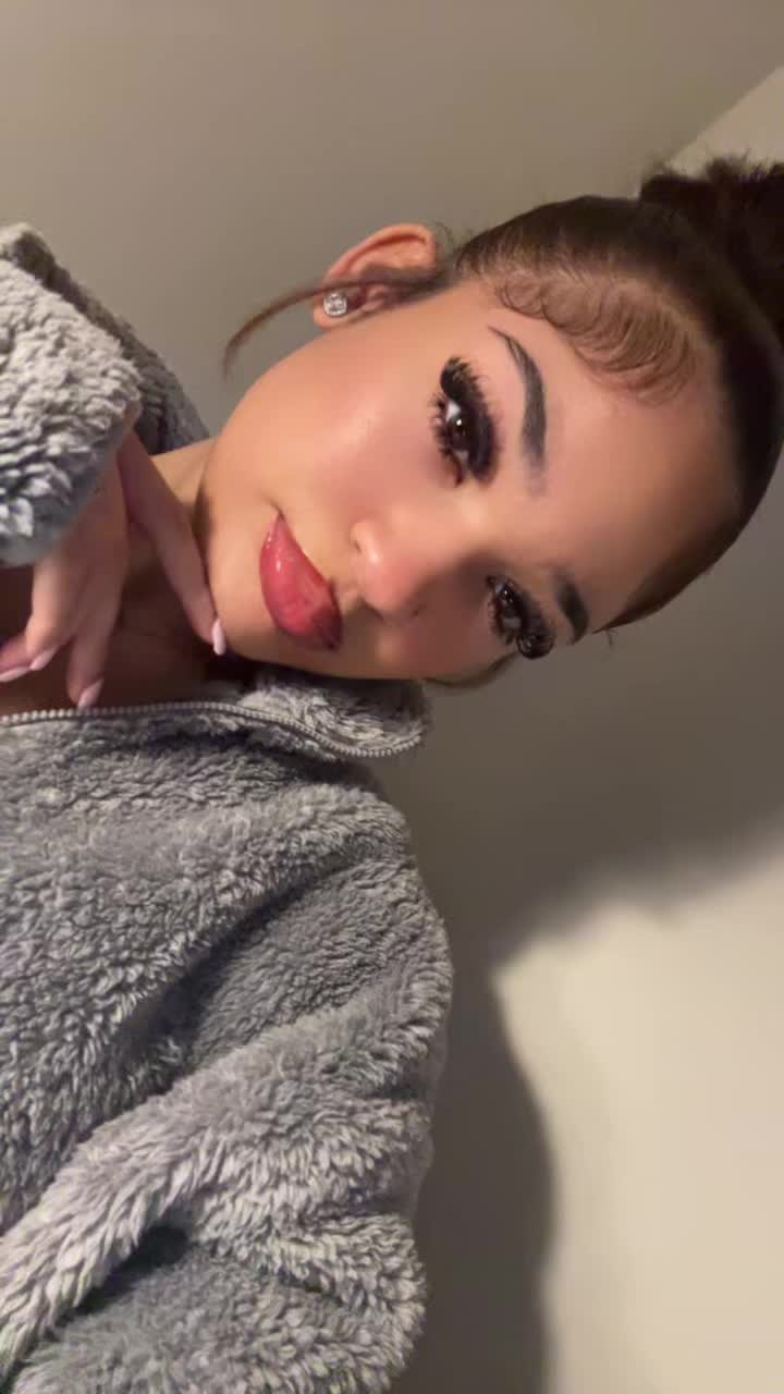 @SKYLAR✨💖
