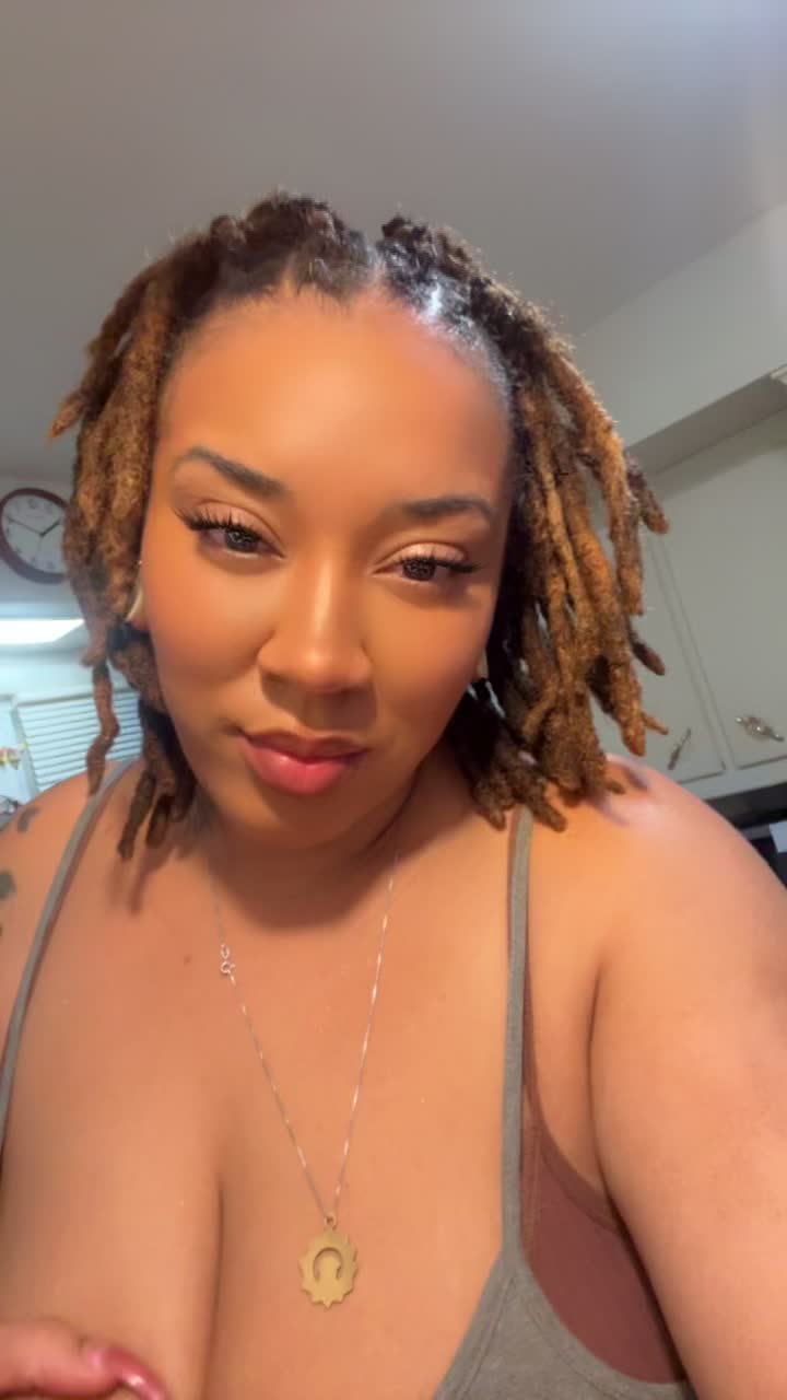 @Jasmine_Beenraw