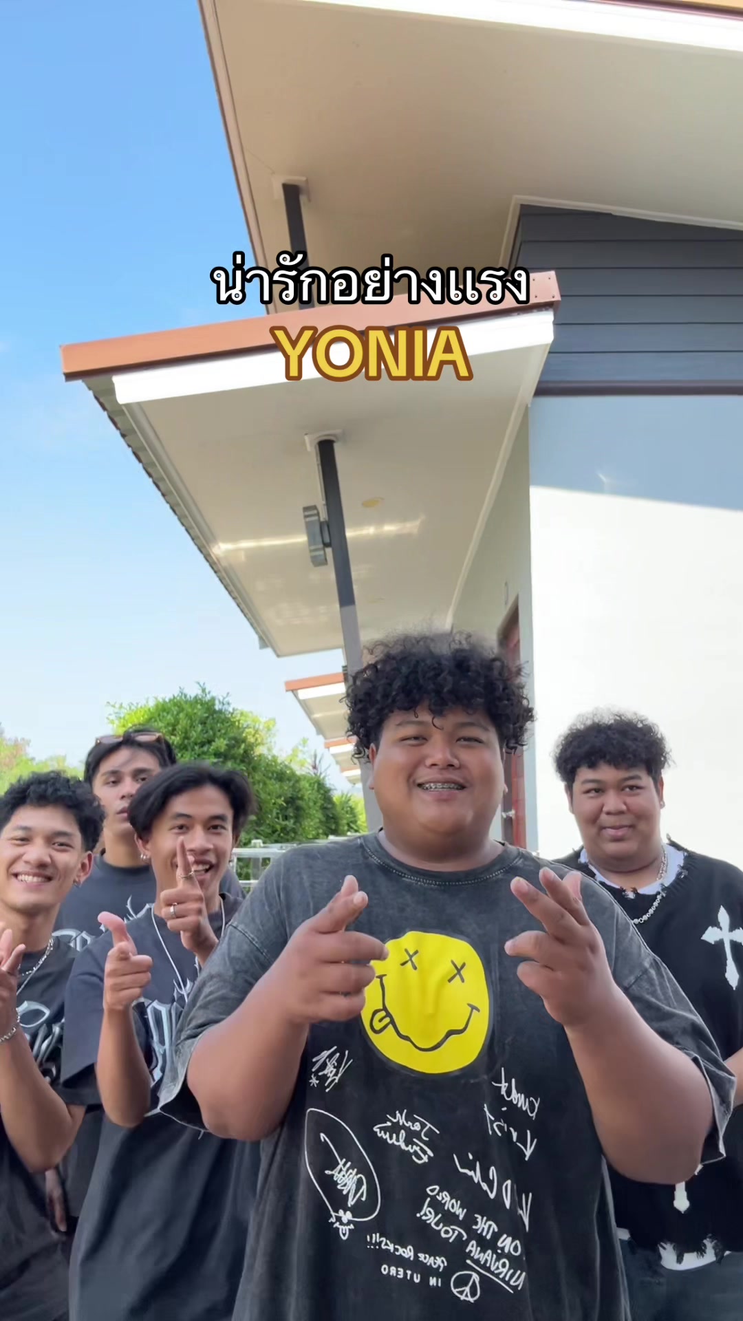 @YONIA