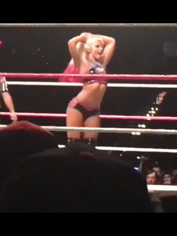 @Divas/Wrestlers