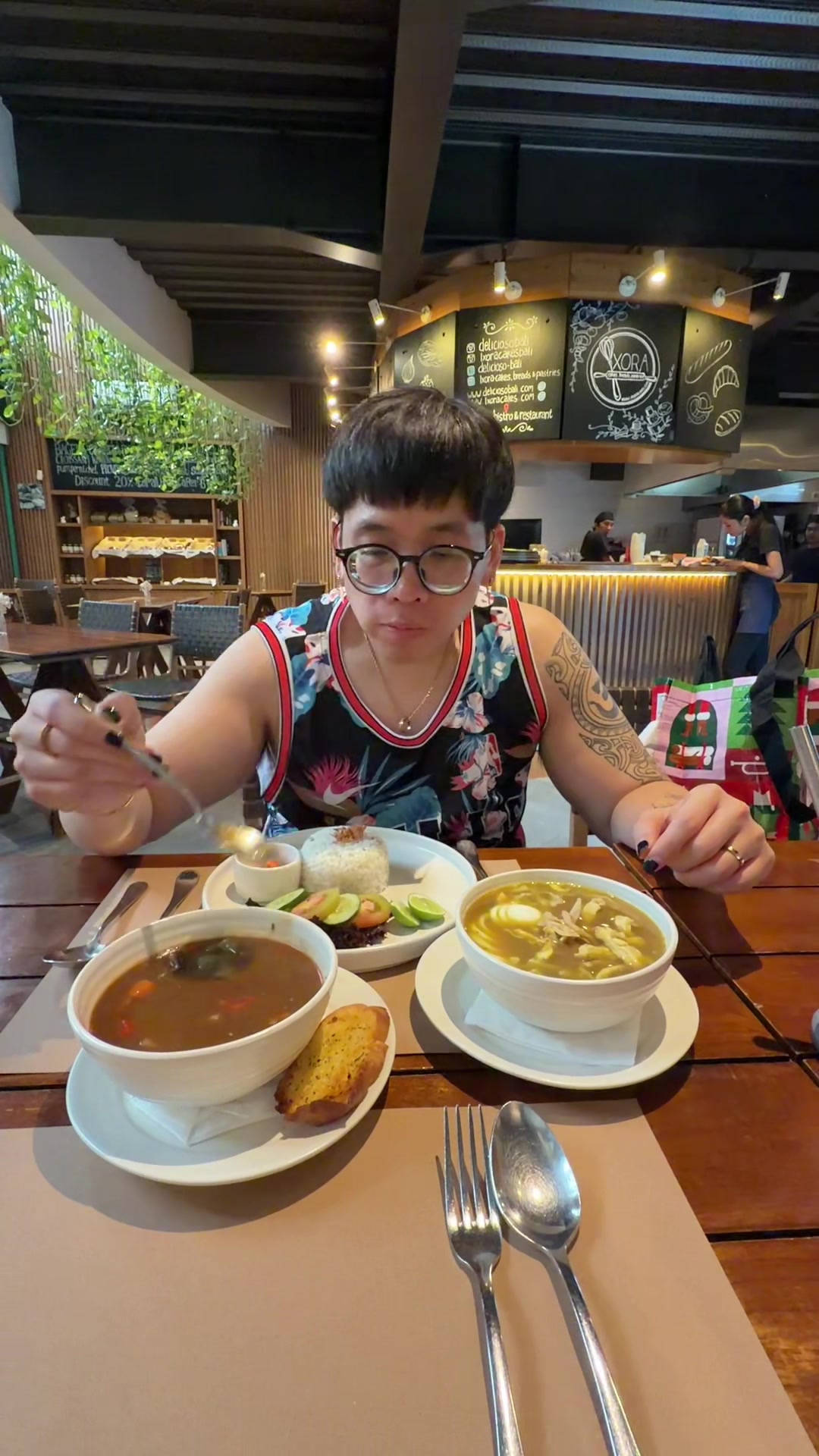 @Aku Makan Yah