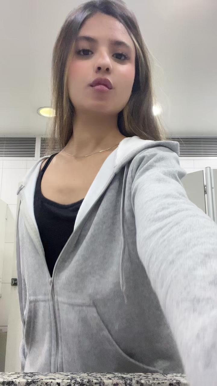 @m.