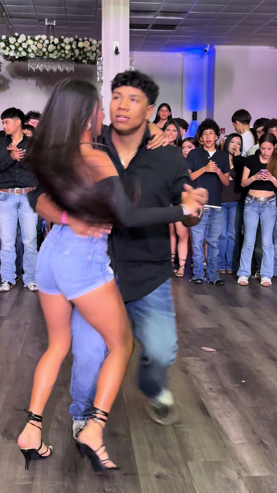 @DJ Ponce
