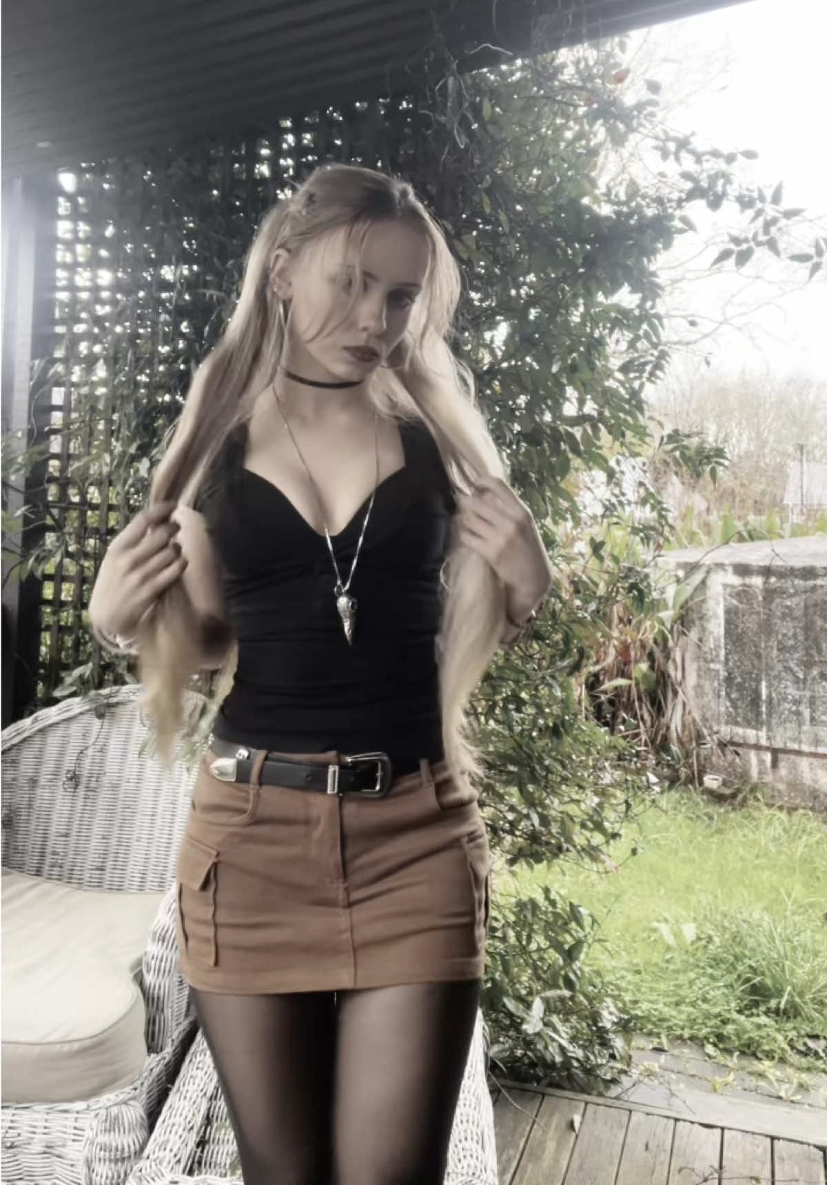 @Lo