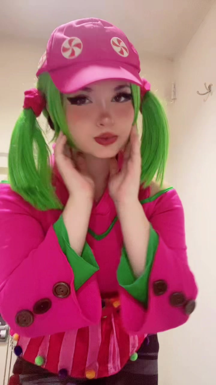 @kat 🫧🎀