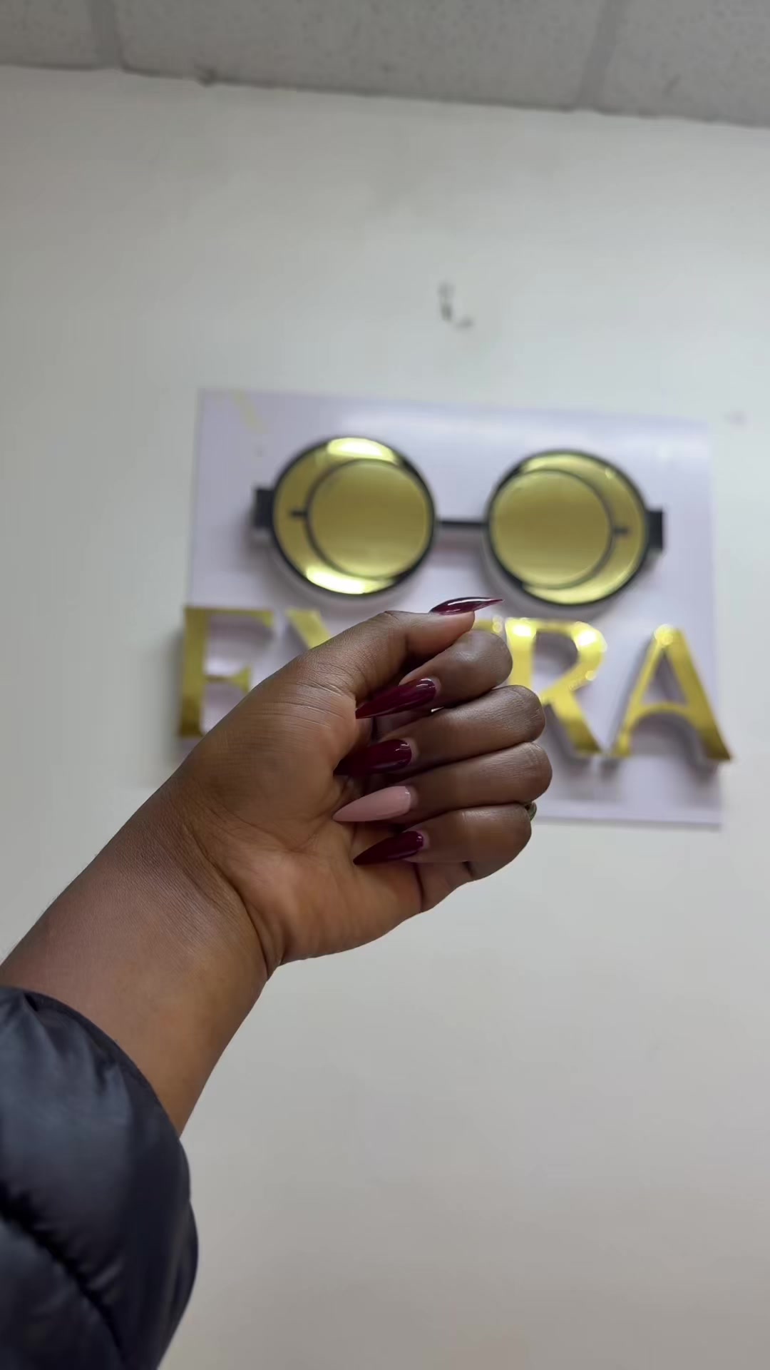 @EYERA