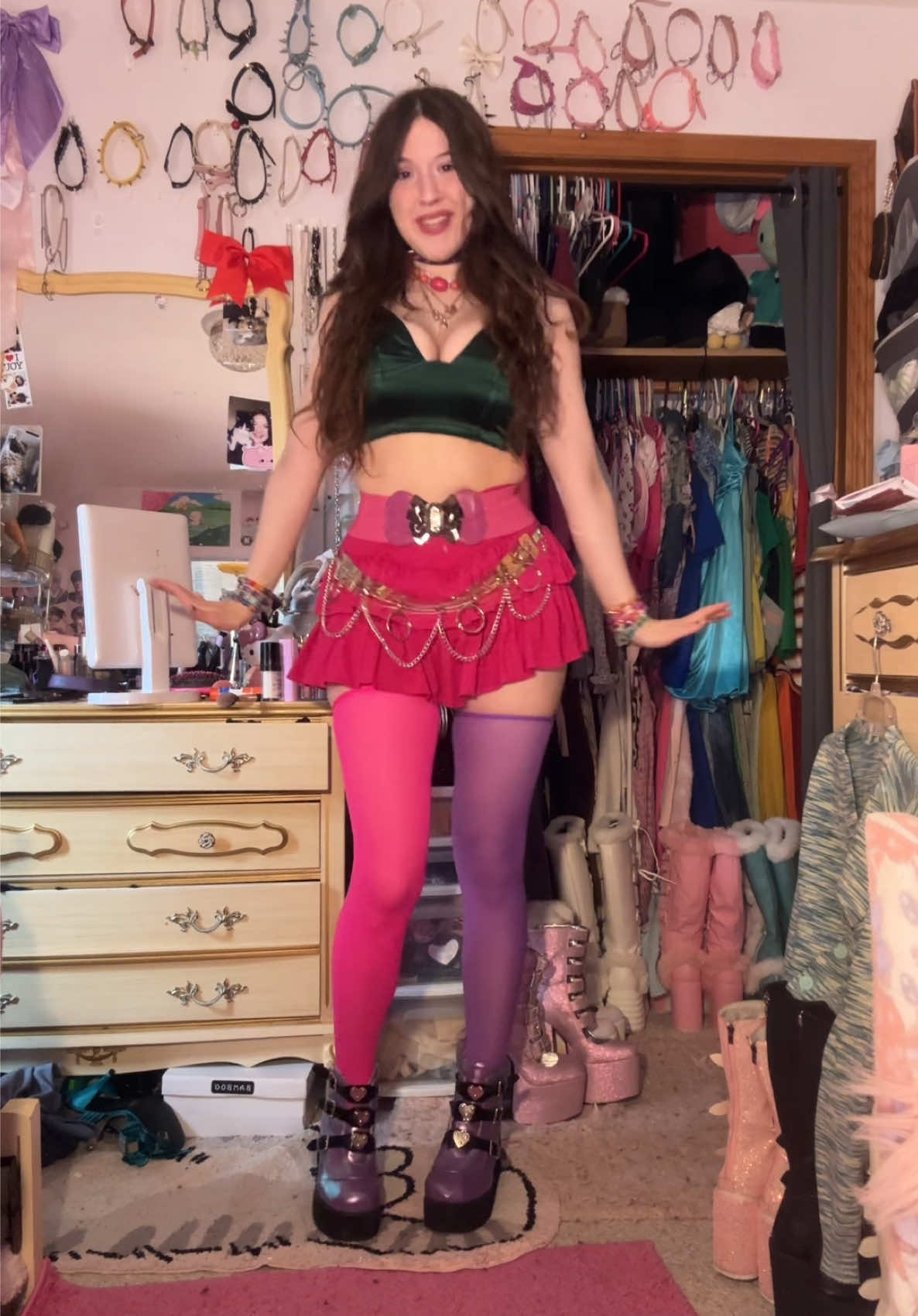 @browneyedbarbie