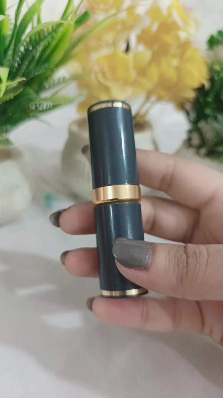 @Glossy rimsha💄