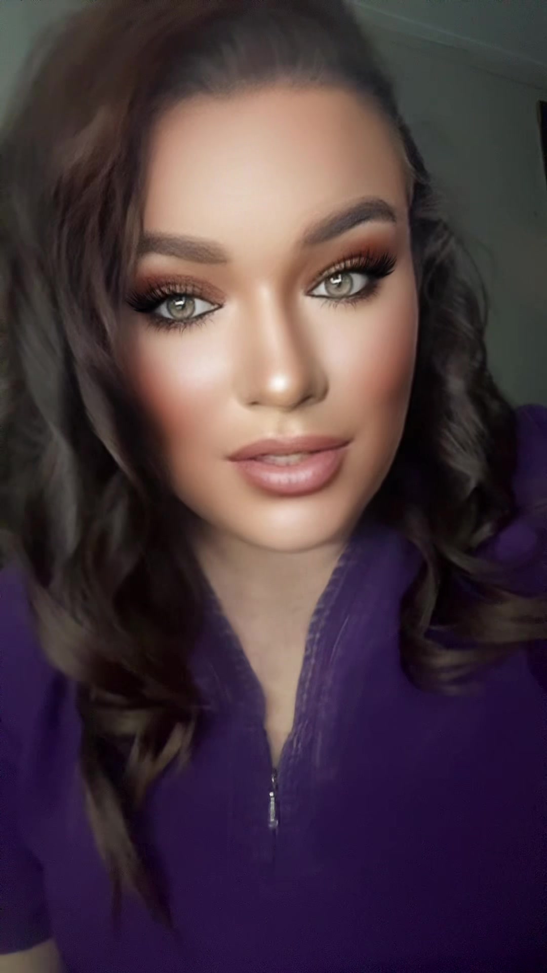 @QueenB28