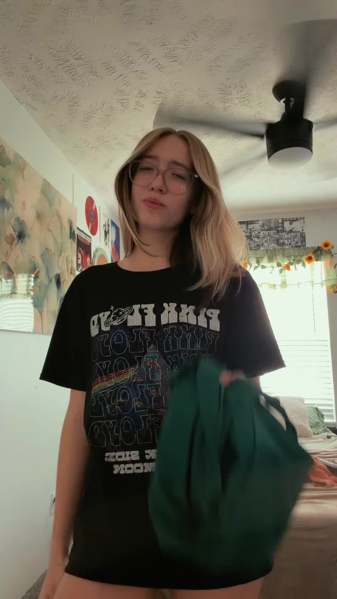 @glitteryunicornpuhh