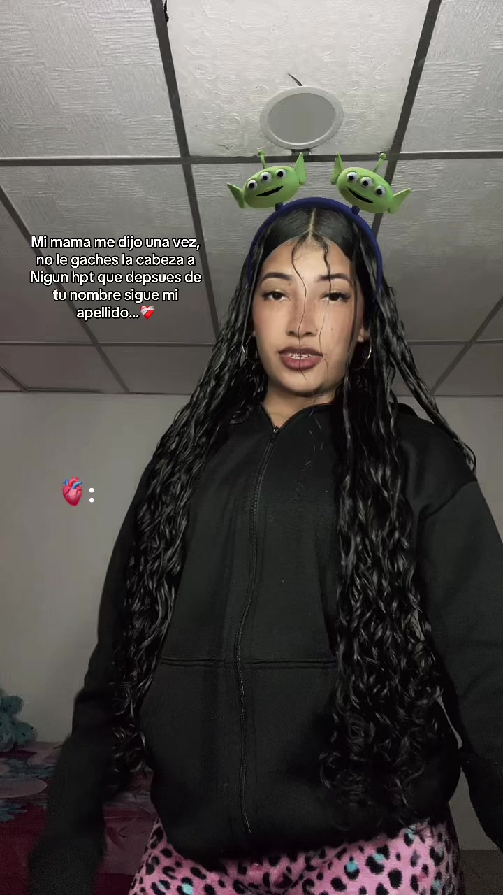 @Nicole Alejandra🐆.