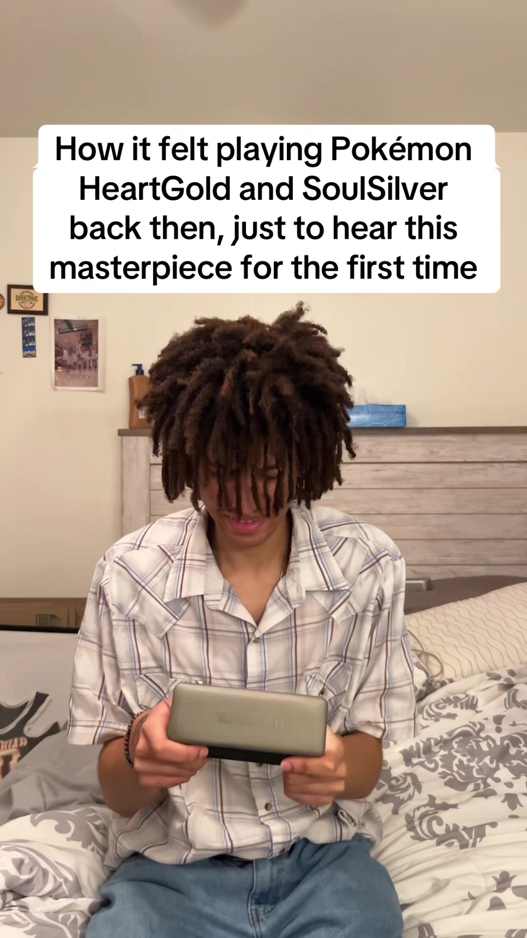 @ITZZ$kovie
