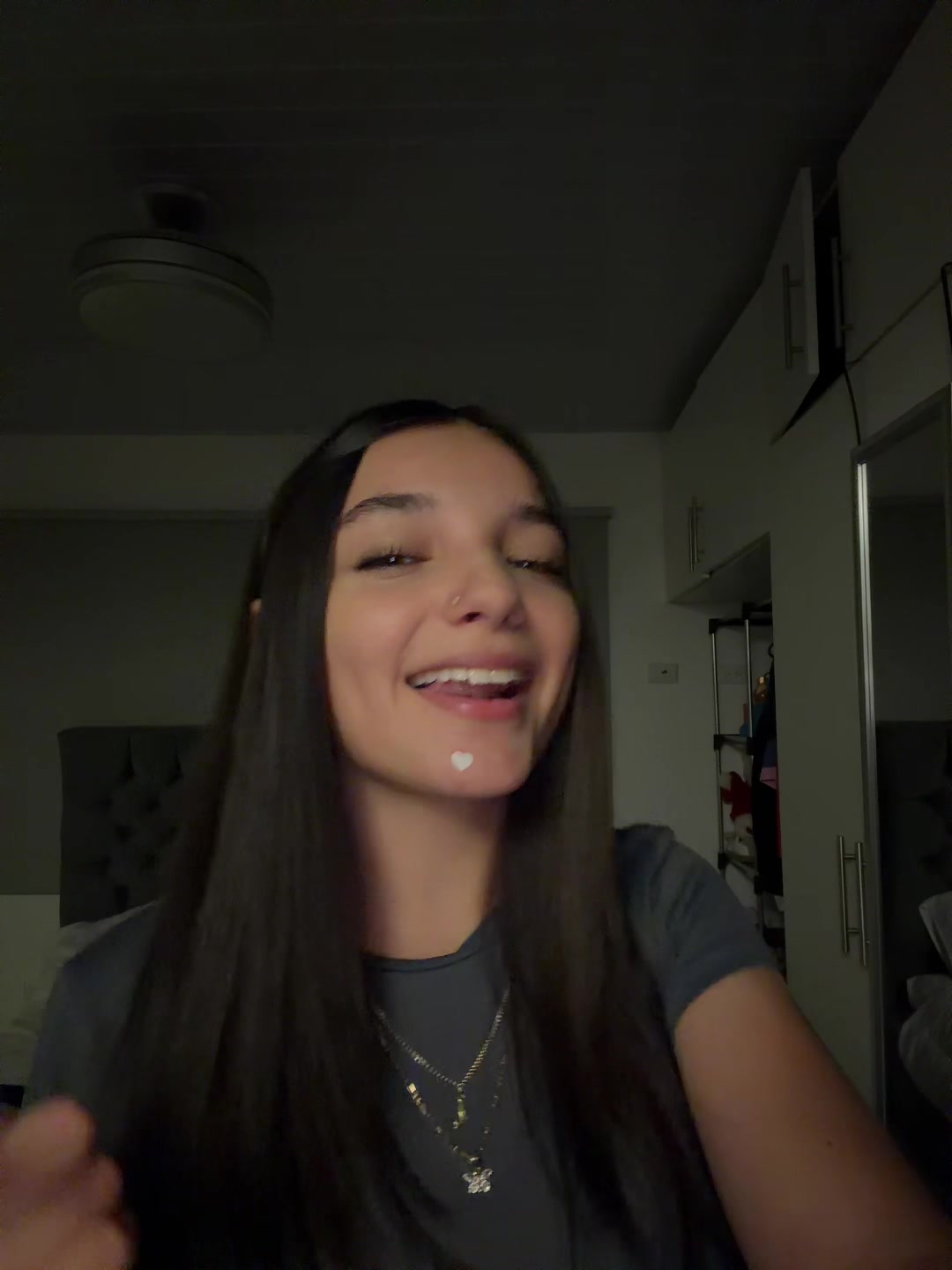 @𝒱𝒶𝓁𝑒 👸🏻