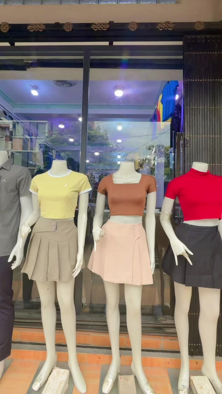 @Taw Win Nan clothing-girl