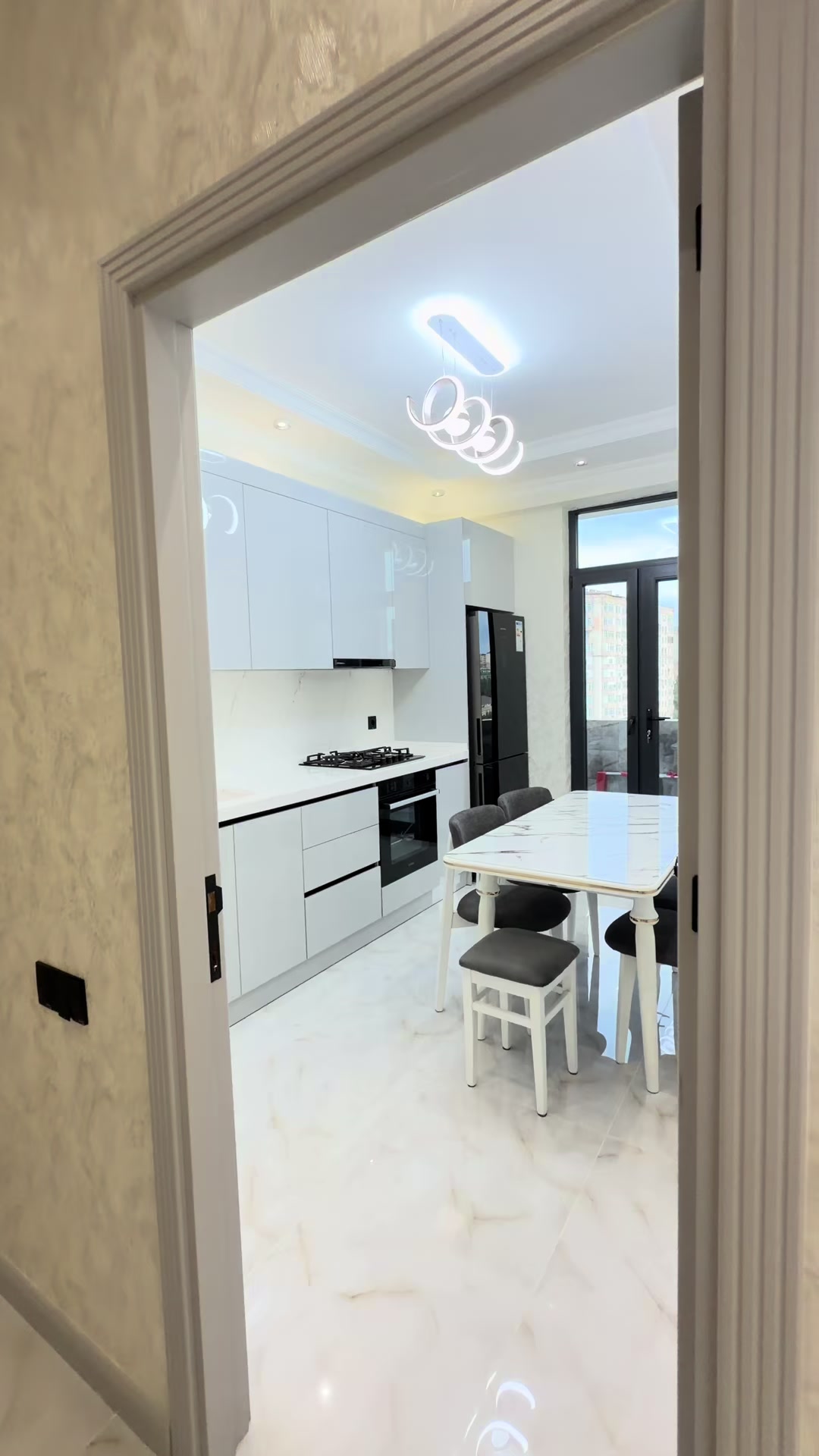 @Emlak&ccedil;ı_Sadiq