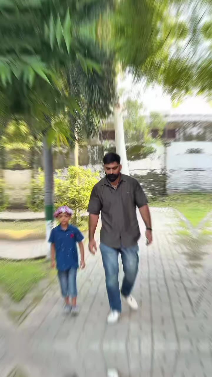 @Husnii_bawa1991