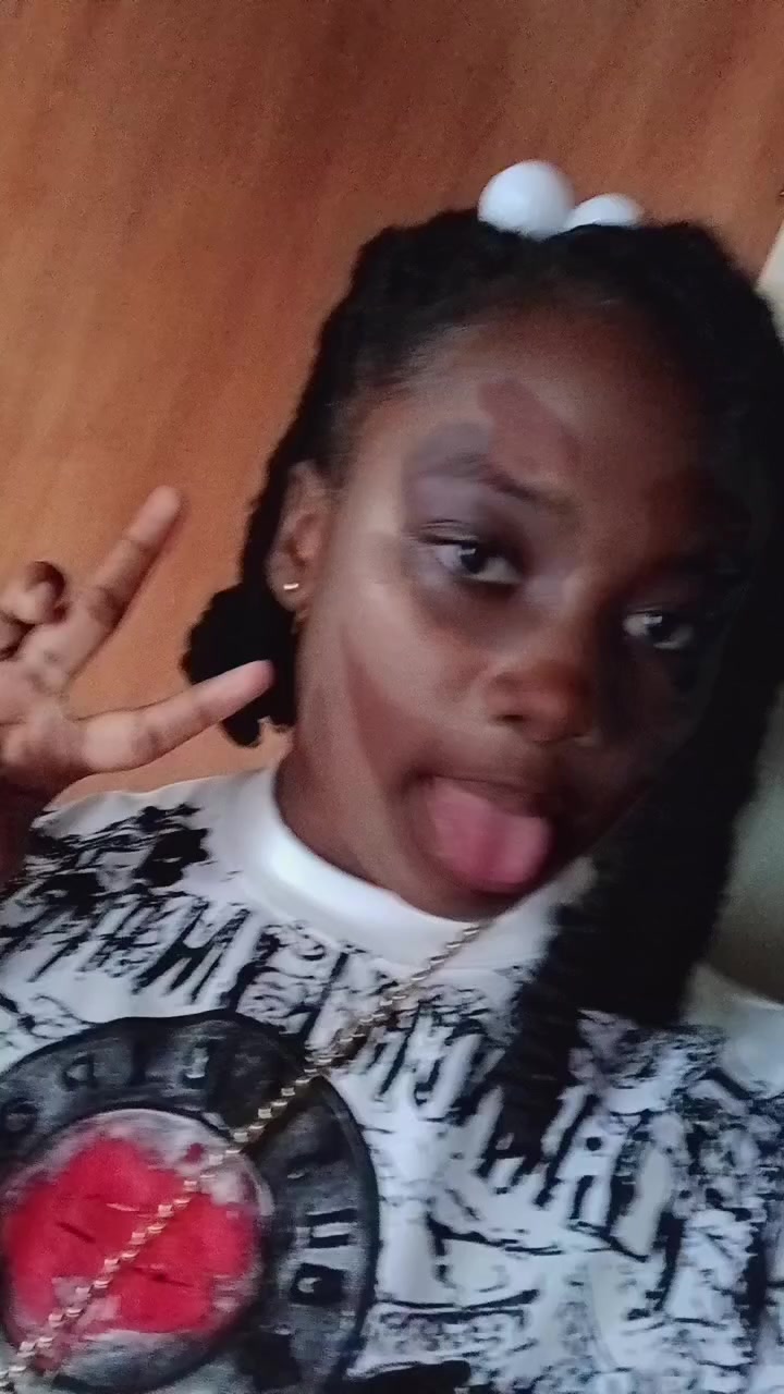 @ryry.pretty.girl