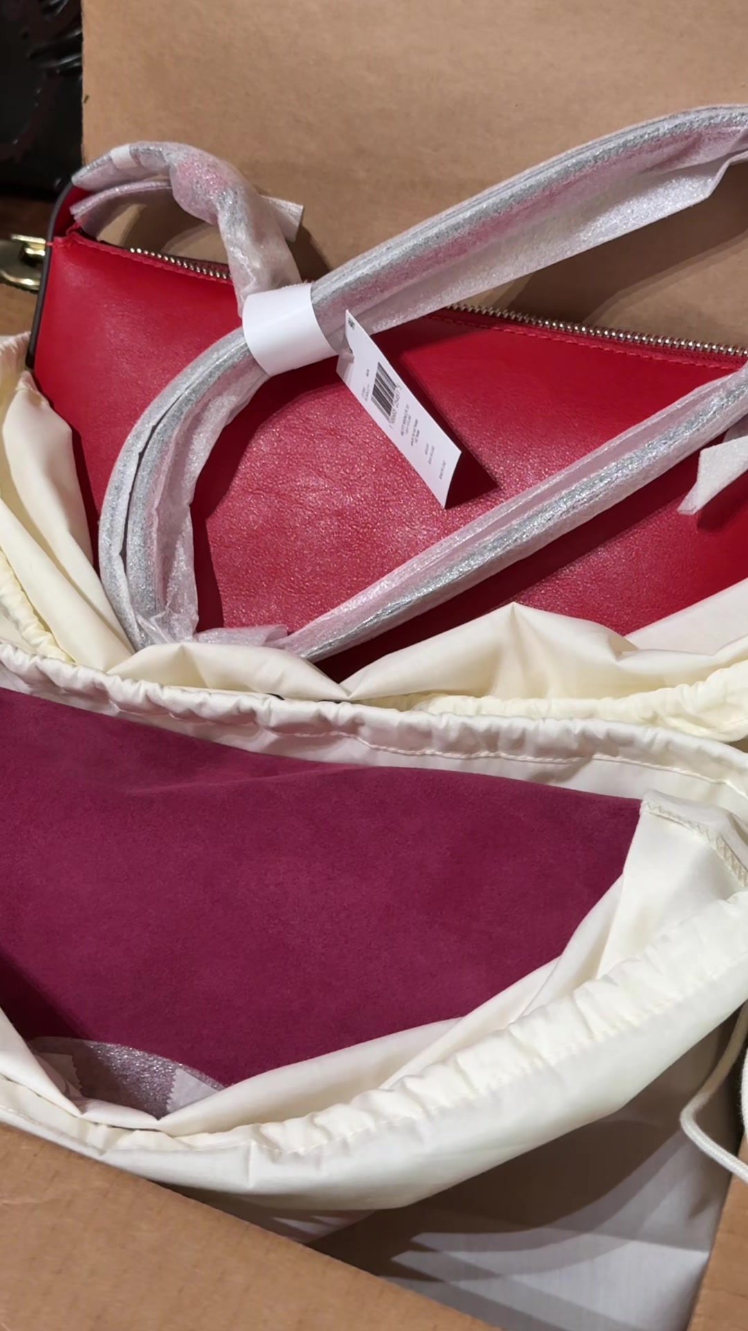 @👜📚ᥫ᭡ Marci ᥫ᭡📚👜