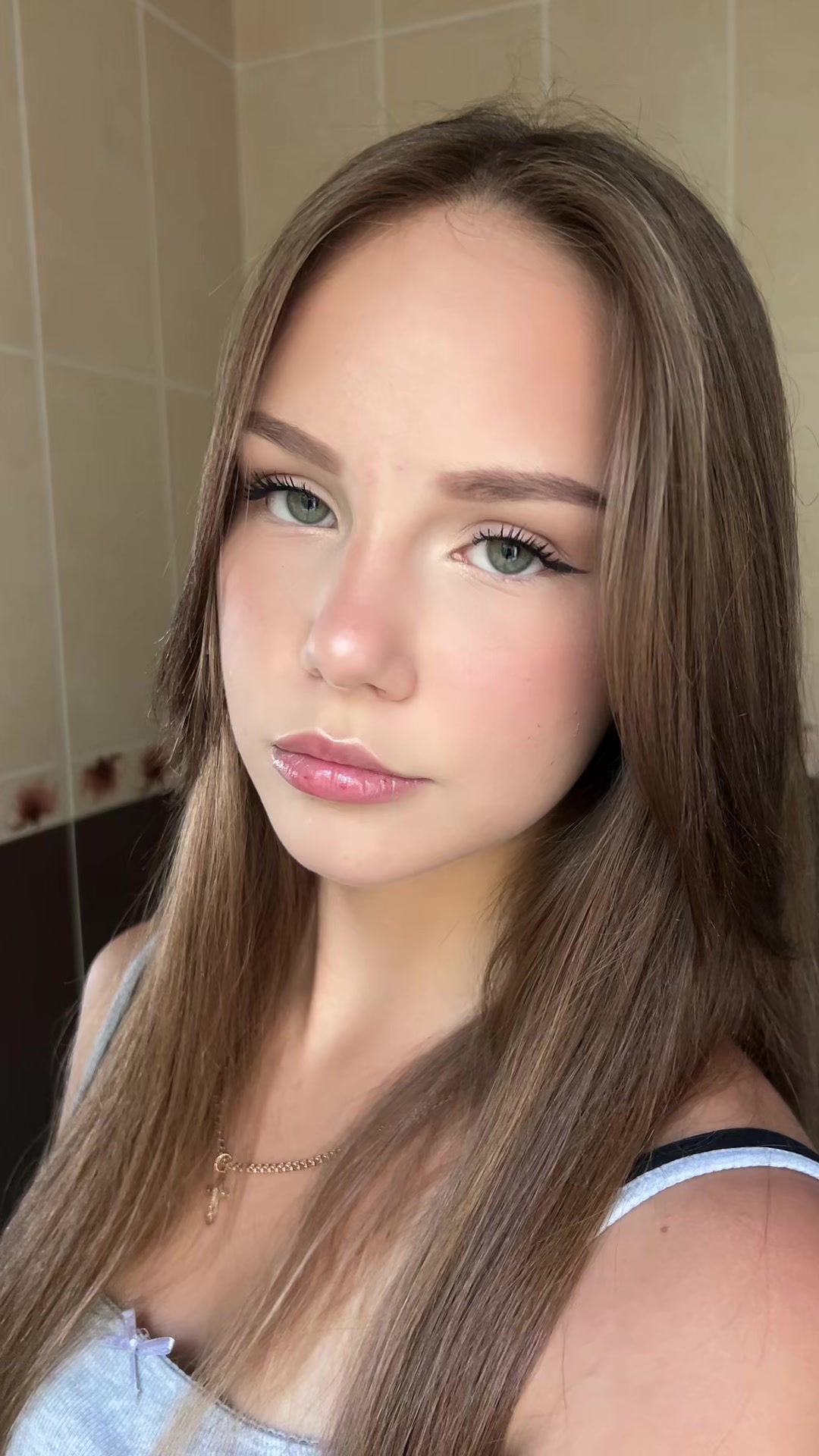 @полина