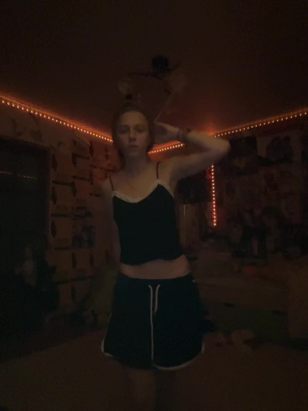 @Анорексичка