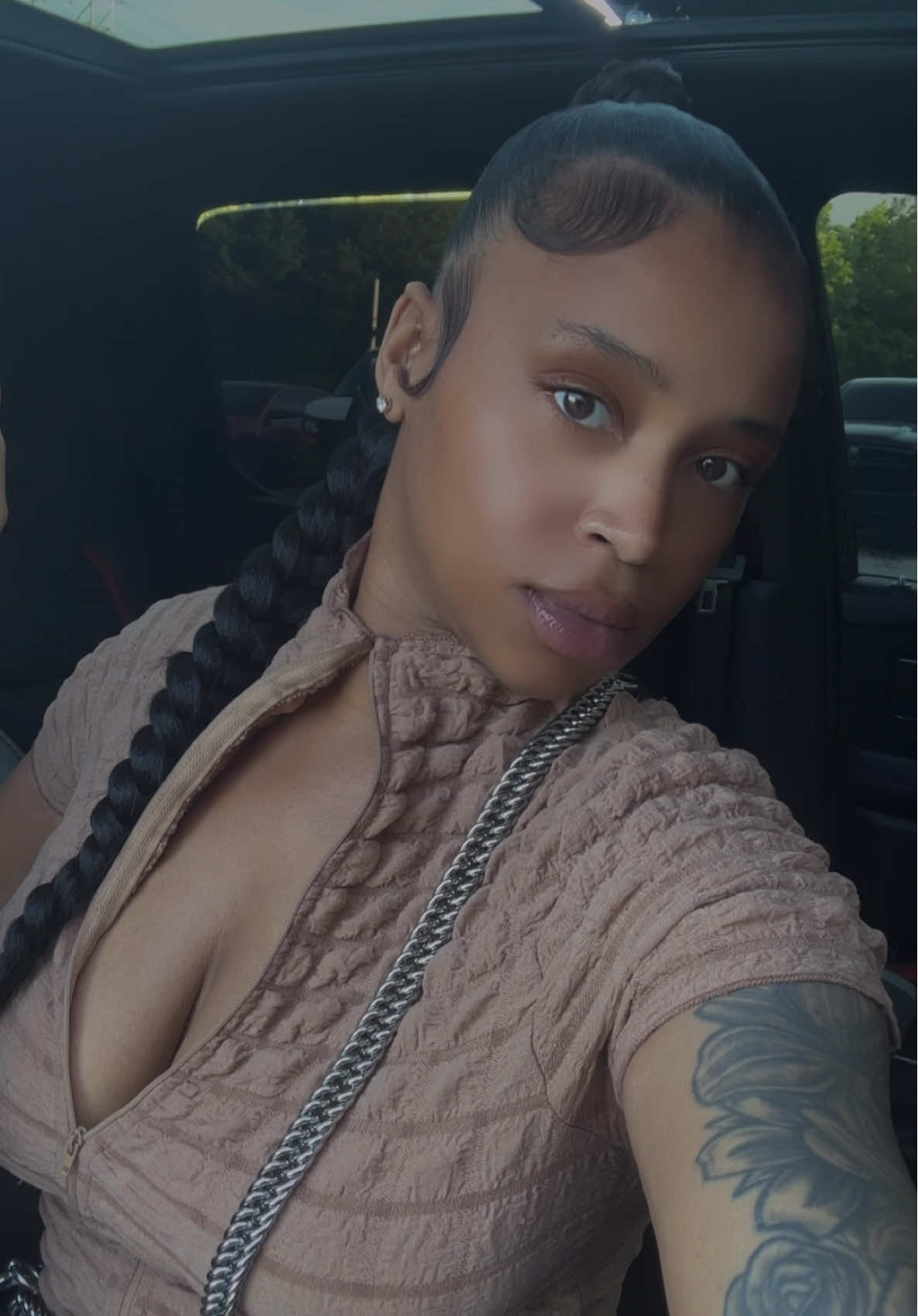 @MuvaBadgirl_