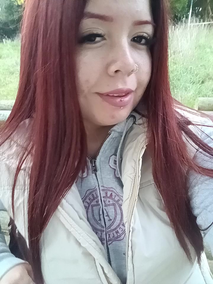 @Carolina Andrea•💋