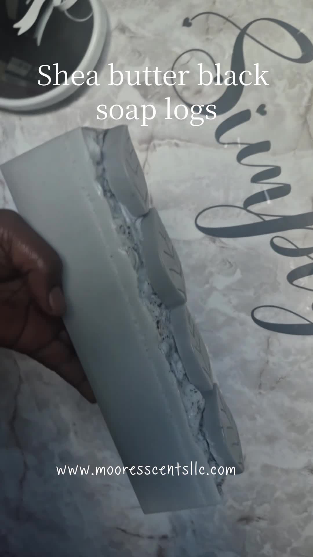 @Mooresscents LLC