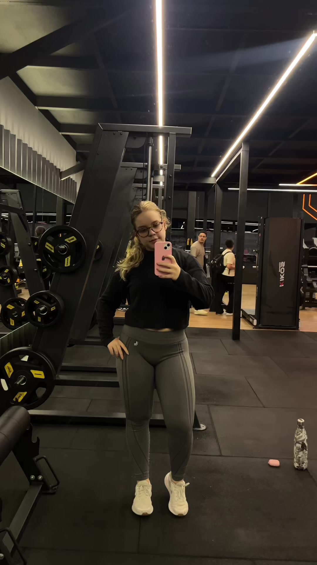 @aaninhabanana
