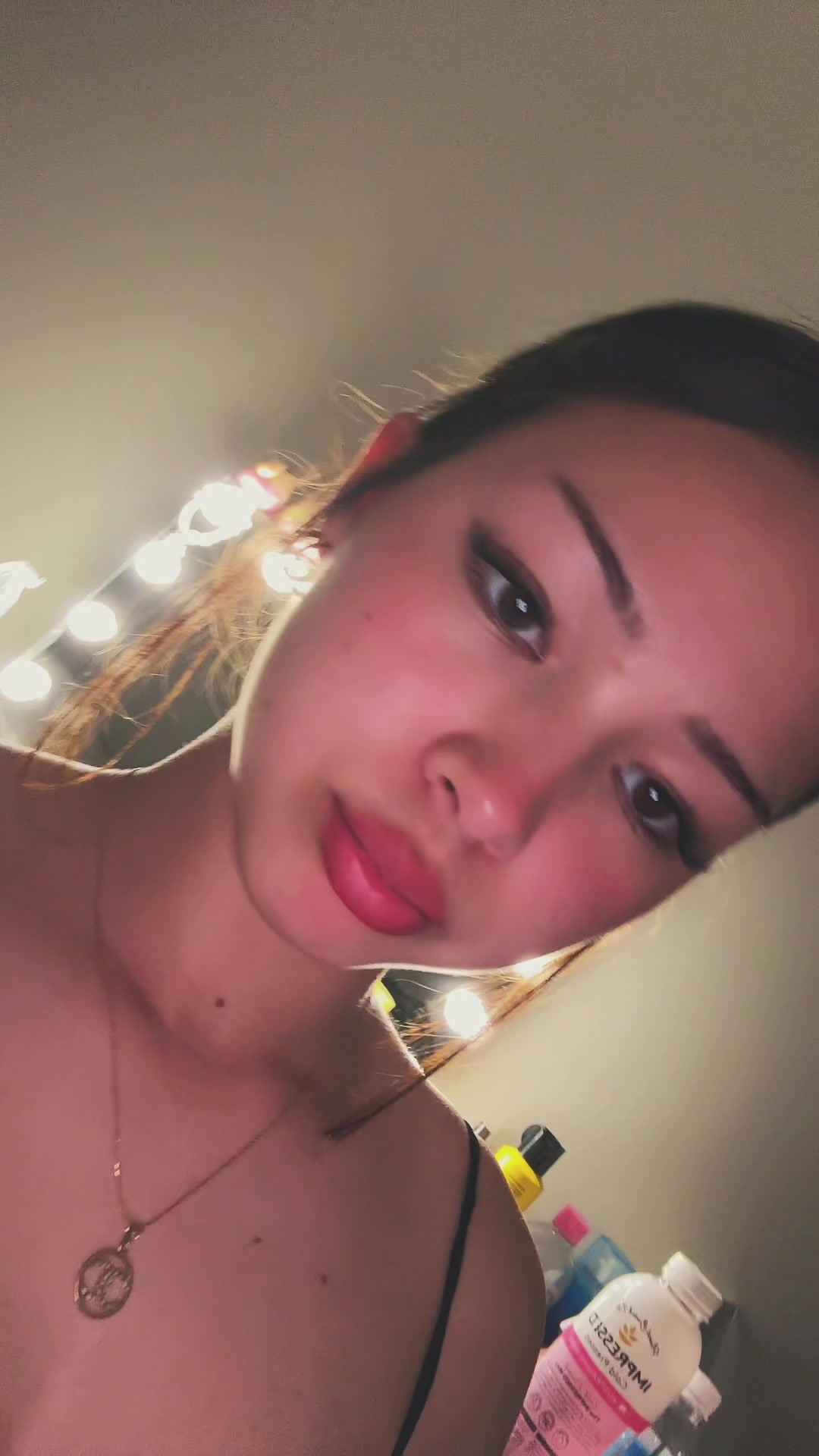 @victoria💌