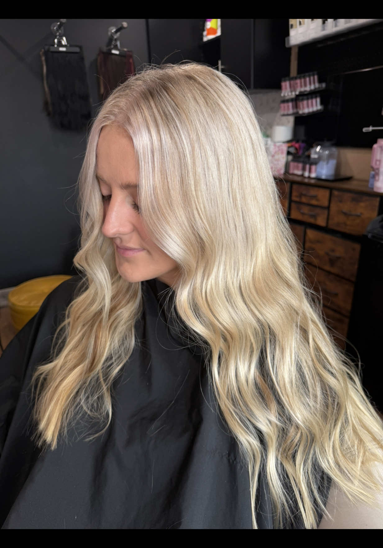 @Hayli Moore | Hairstylist