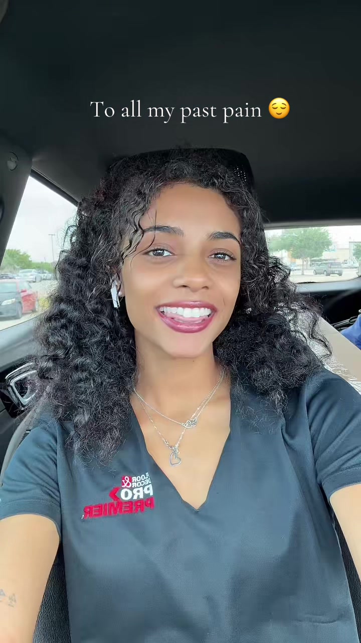 @Kiaramariewright