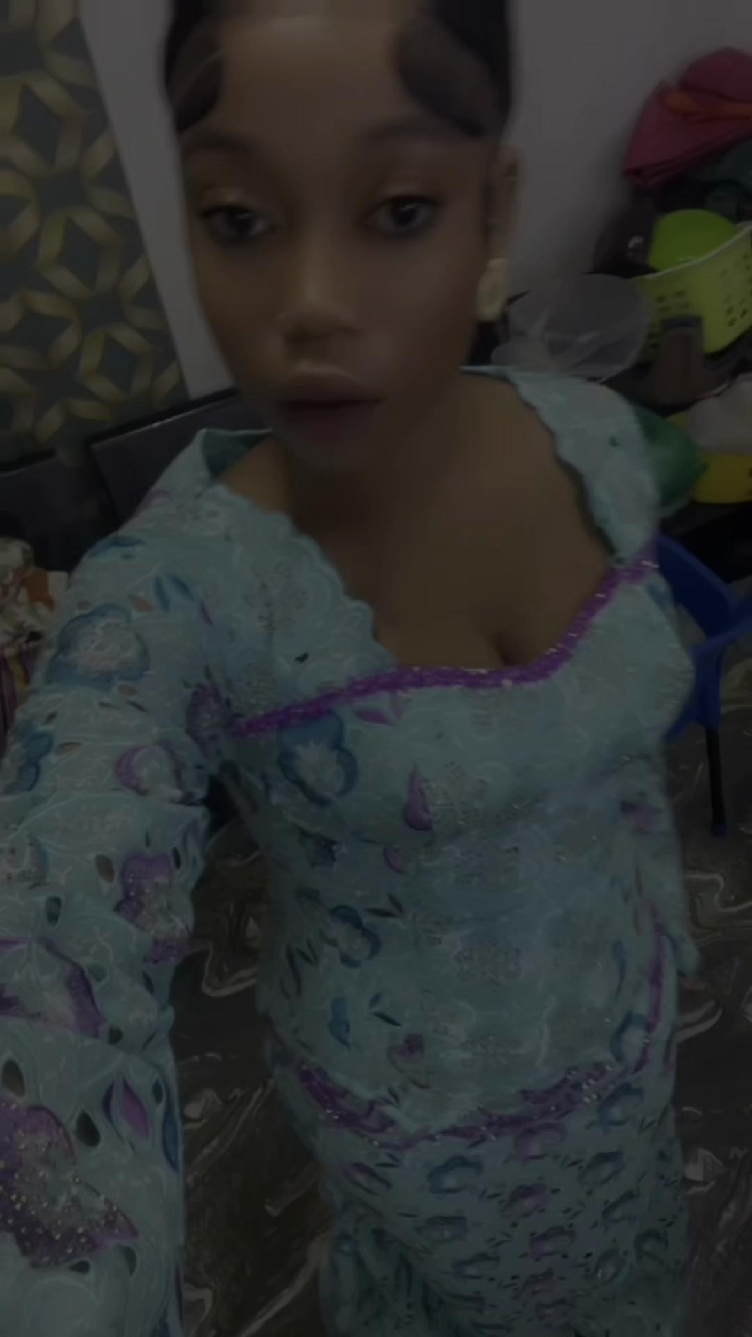 @๐
๐ซง