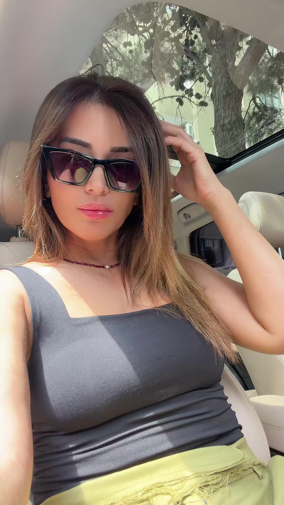 @ayselomerofficiall