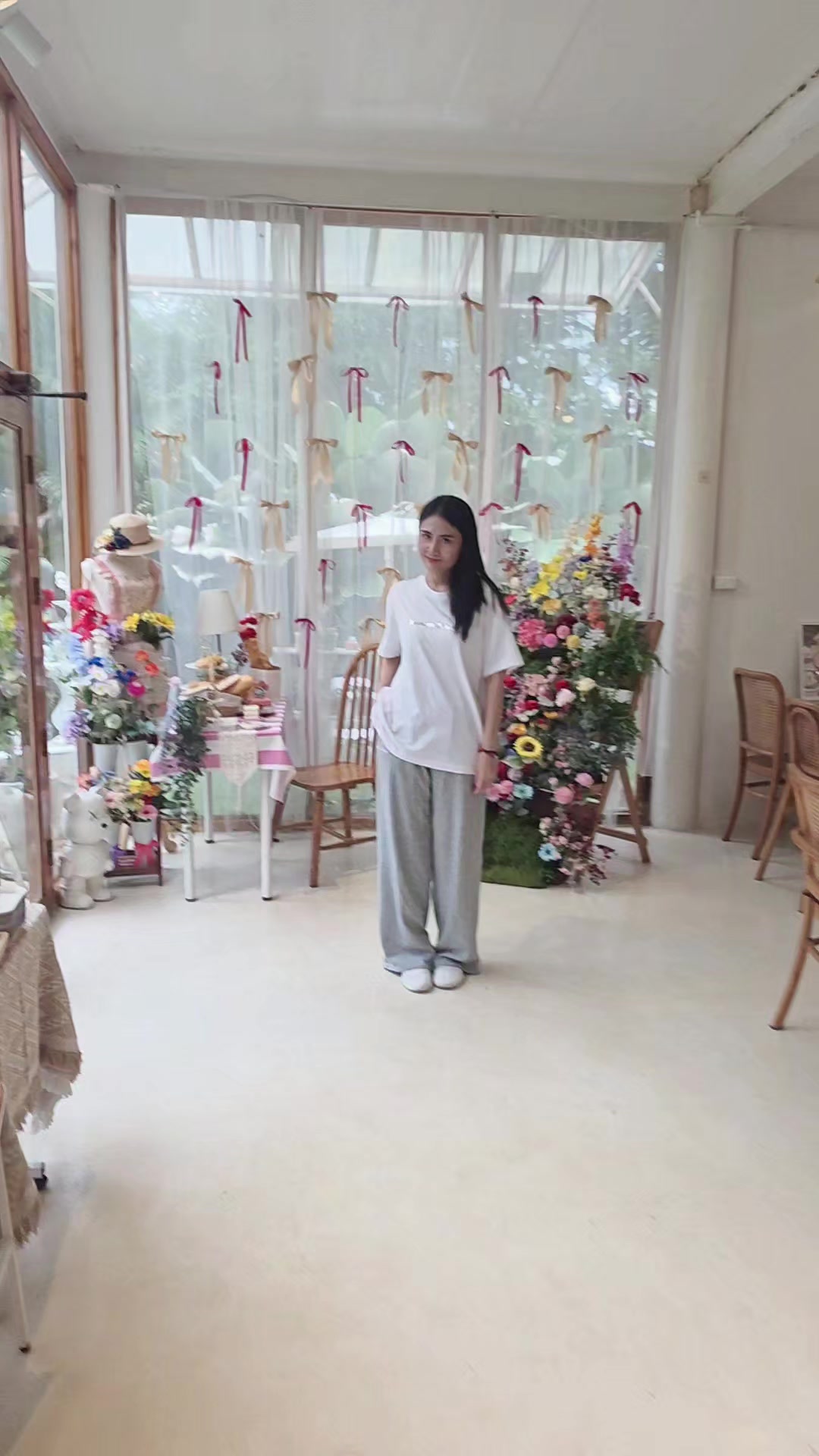 @Fang_Bing_Bing