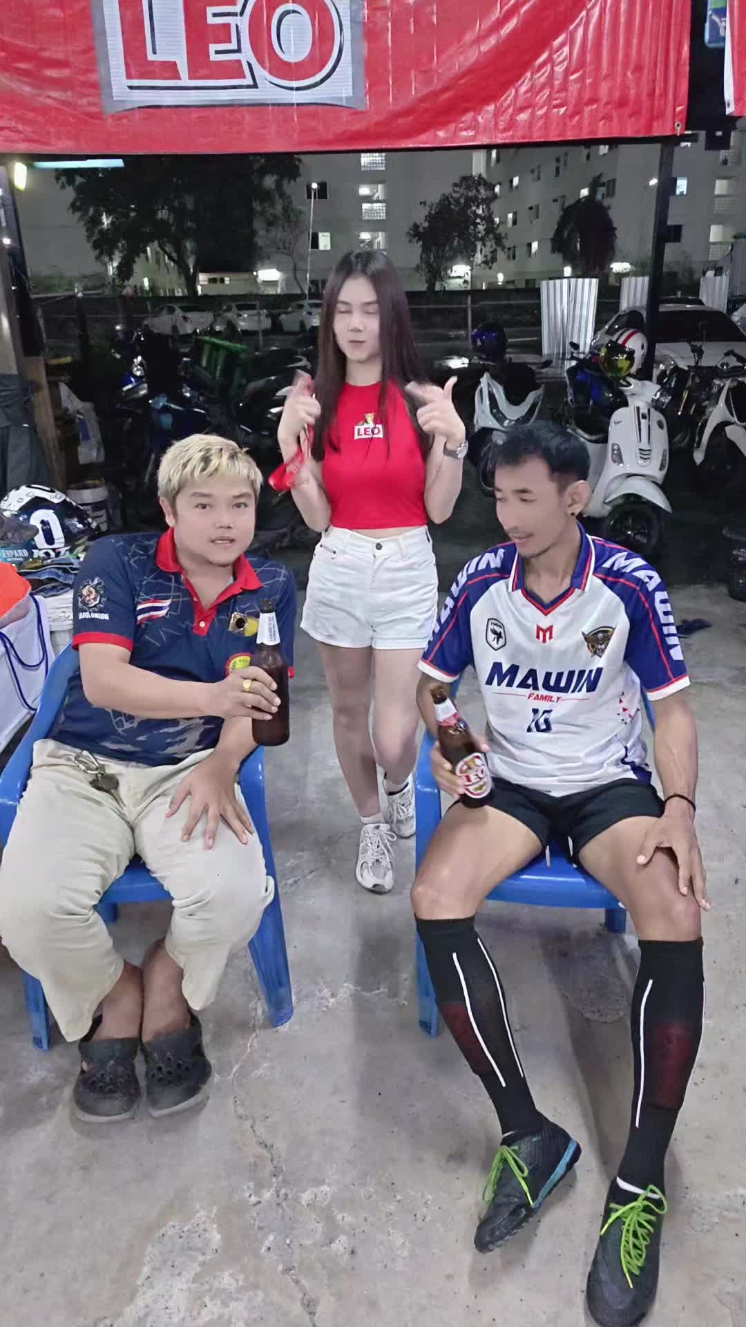 @น้าแอ๊ด ชลบุรี
